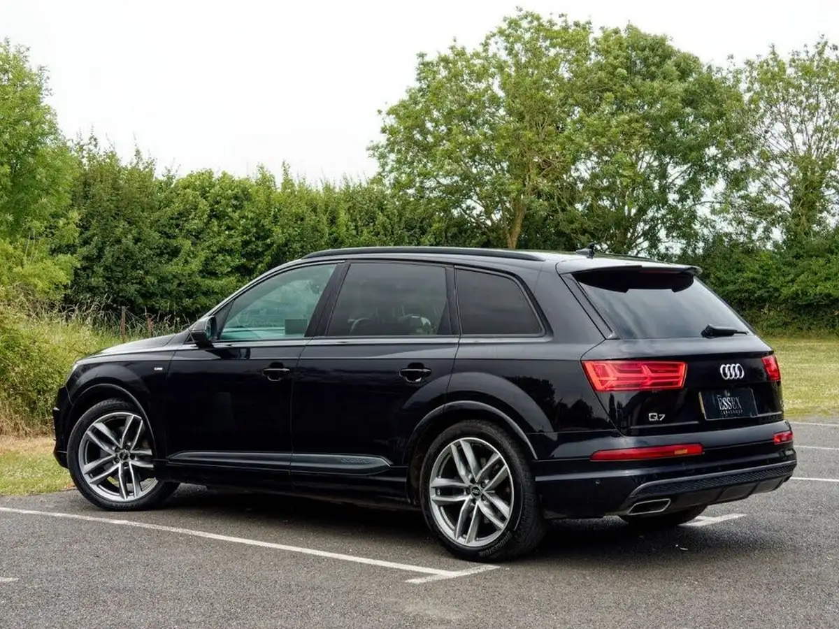 2018-audi-q7-30-50-tdi-black-edition-big-10