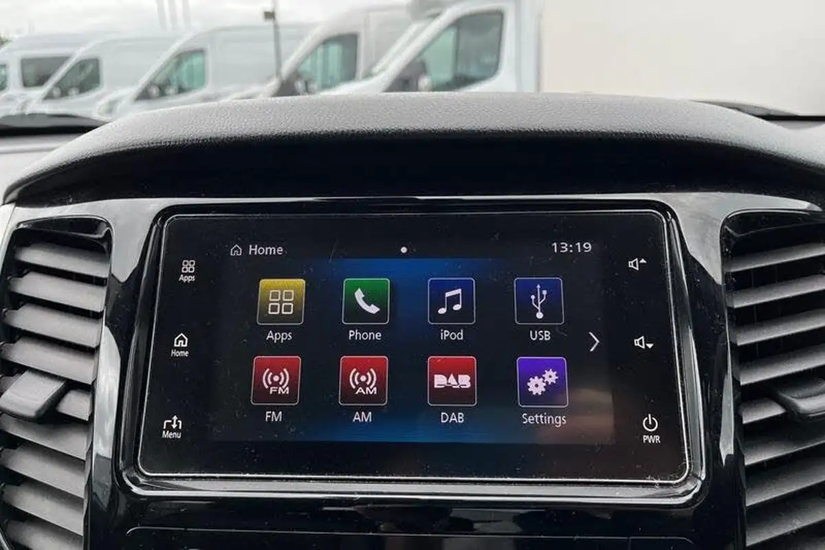 2019-mitsubishi-l200-24di-d-barbarian-eu6b-auto-big-25