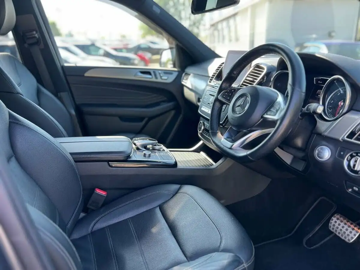 2018-mercedes-benz-gle-class-21d-gle250d-amg-night-edition-big-9