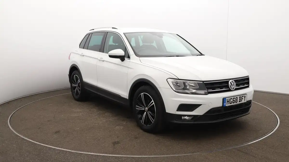2018-volkswagen-tiguan-14-tsi-se-navigation-125ps-ss-big-42