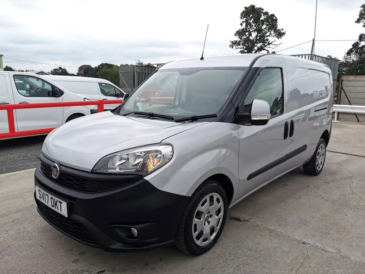 2017-fiat-doblo-cargo-16td-l2h1-maxi-sx-105eu6-big-2