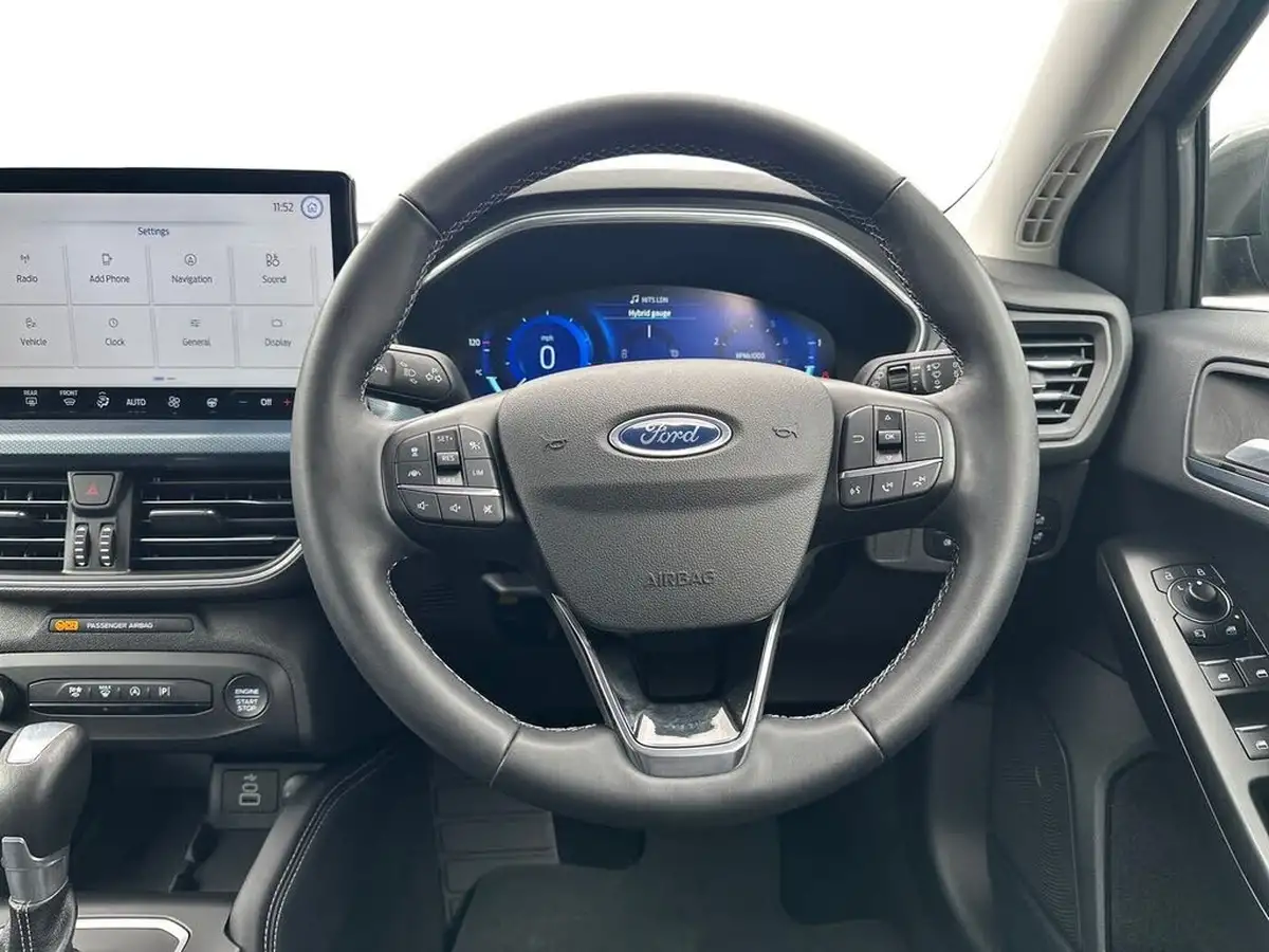 2022-ford-focus-10t-active-vignale-125ps-hybrid-mhev-hatchback-powershift-big-16