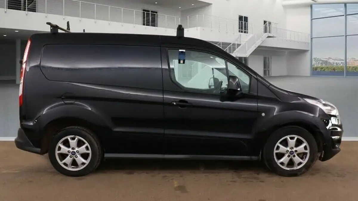 2014-ford-transit-connect-16tdci-l1-limited-big-3