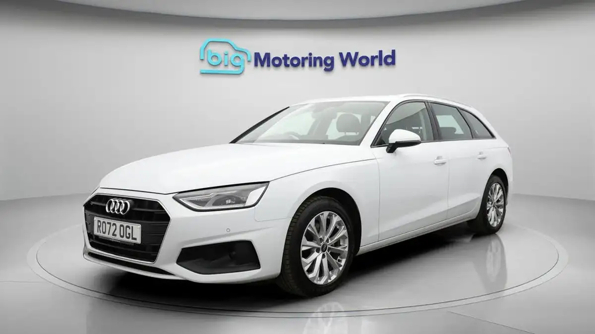 2022-audi-a4-avant-20-35-tfsi-technik-s-tronic-big-3