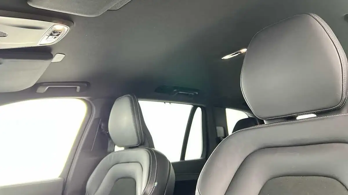 2022-volvo-xc90-20td-b5-r-design-big-10