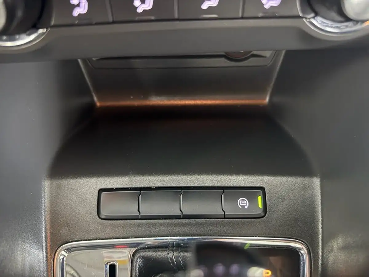 2020-mg-zs-suv-10t-gdi-exclusive-111ps-big-36