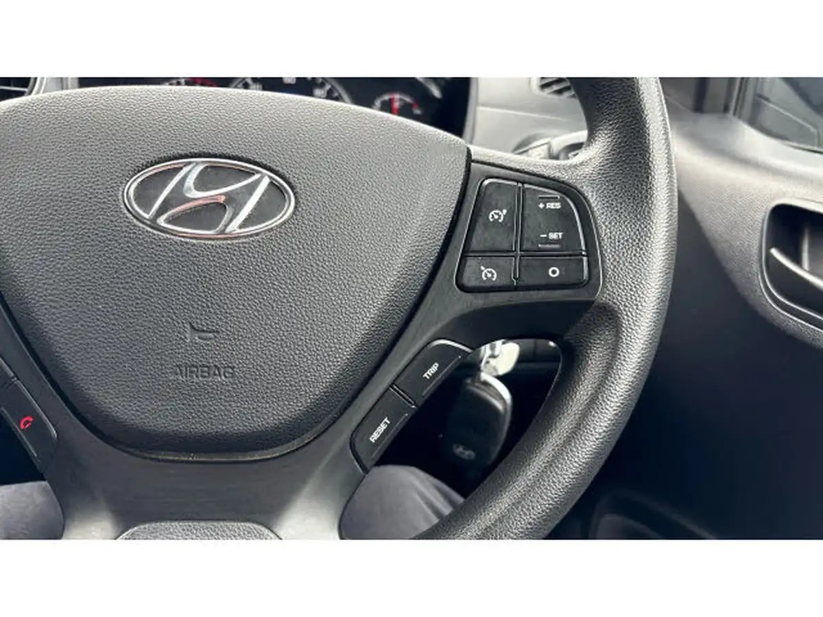 2017-hyundai-i10-10-se-big-37