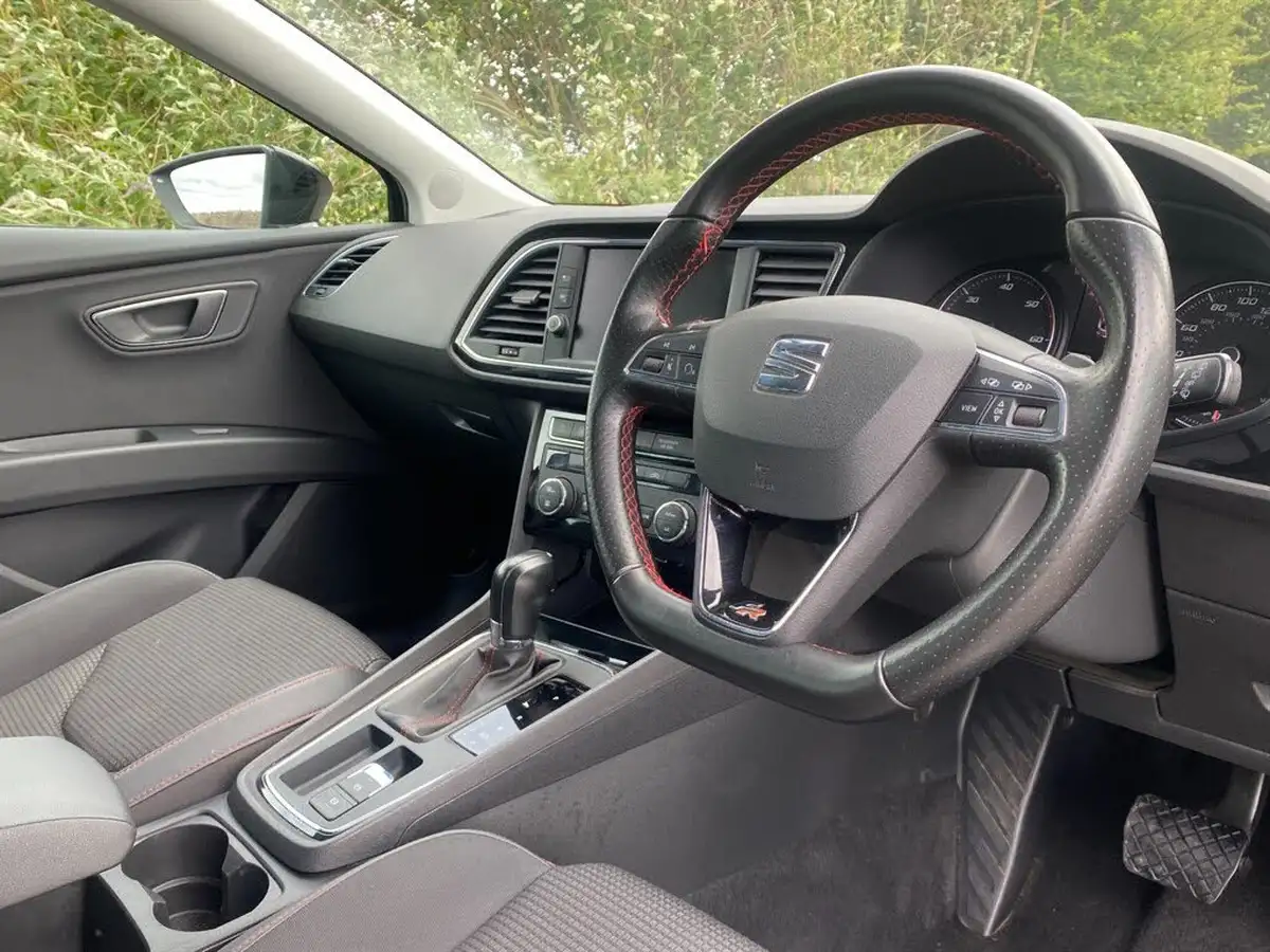 2018-seat-leon-20tdi-fr-technology-184ps-estate-5d-dsg-big-2