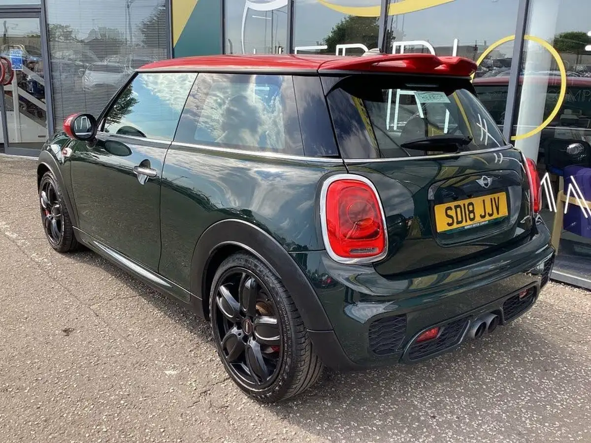 2017-mini-cooper-20-cooper-jcw-chili-sport-auto-big-3