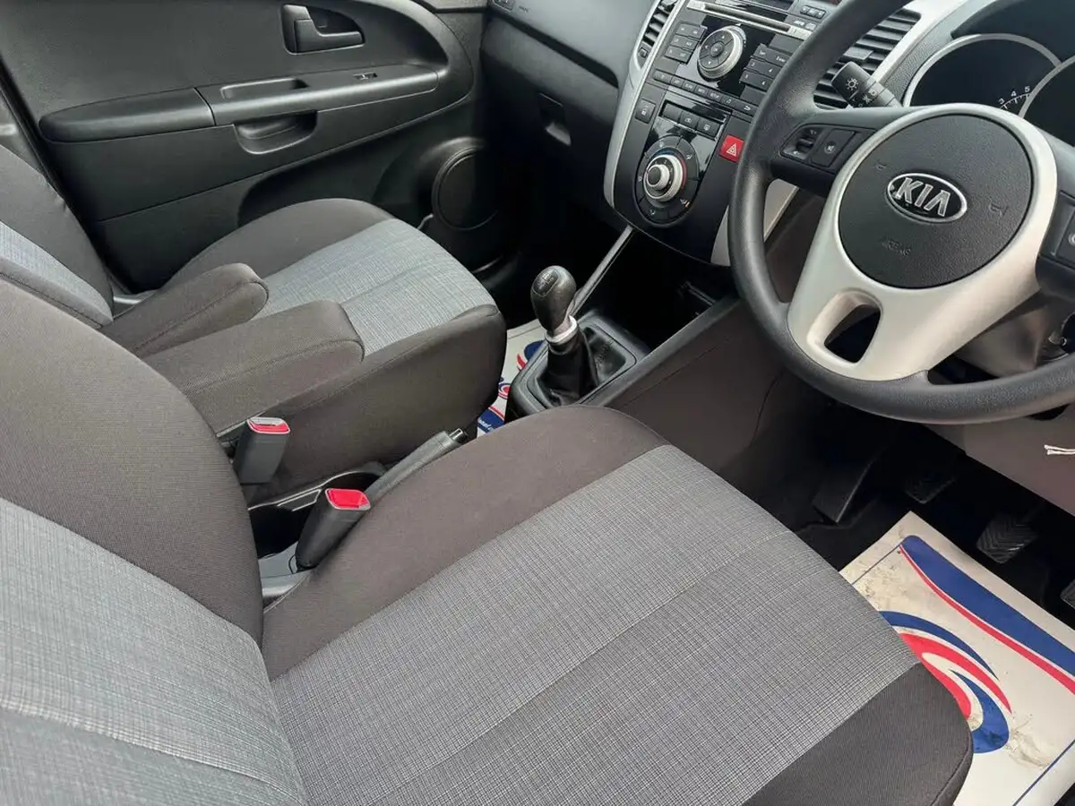 2014-kia-venga-14-1-big-23