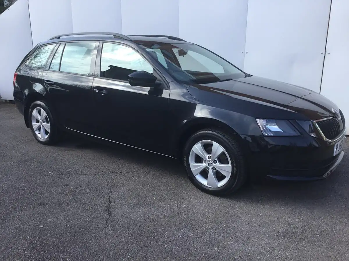 2018-skoda-octavia-big-3