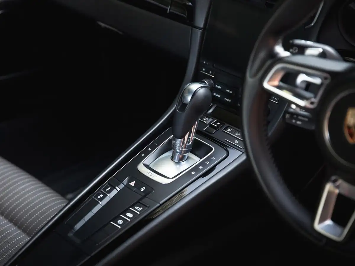 2018-porsche-911-30-carrera-t-ss-pdk-big-26