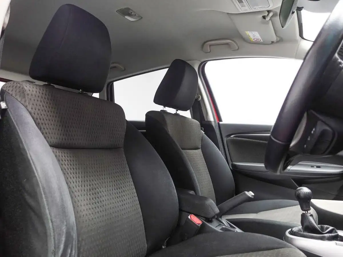 2018-honda-jazz-13-i-vtec-ex-big-1
