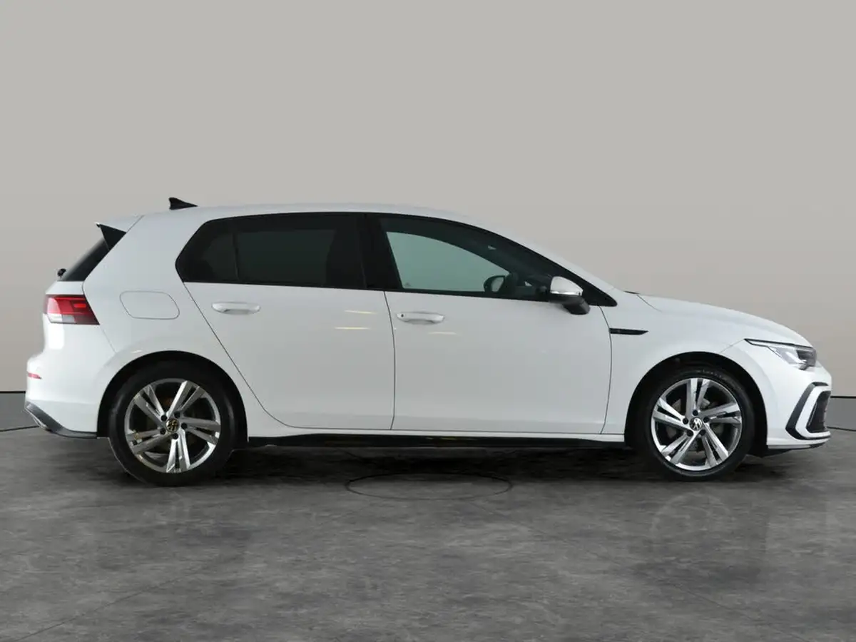 2022-volkswagen-golf-15-tsi-r-line-150ps-hatchback-big-12
