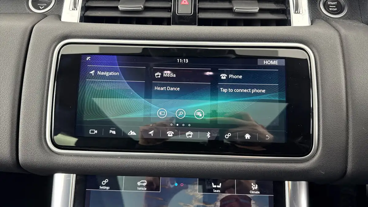 2021-land-rover-range-rover-sport-30-d300-hse-silver-big-11