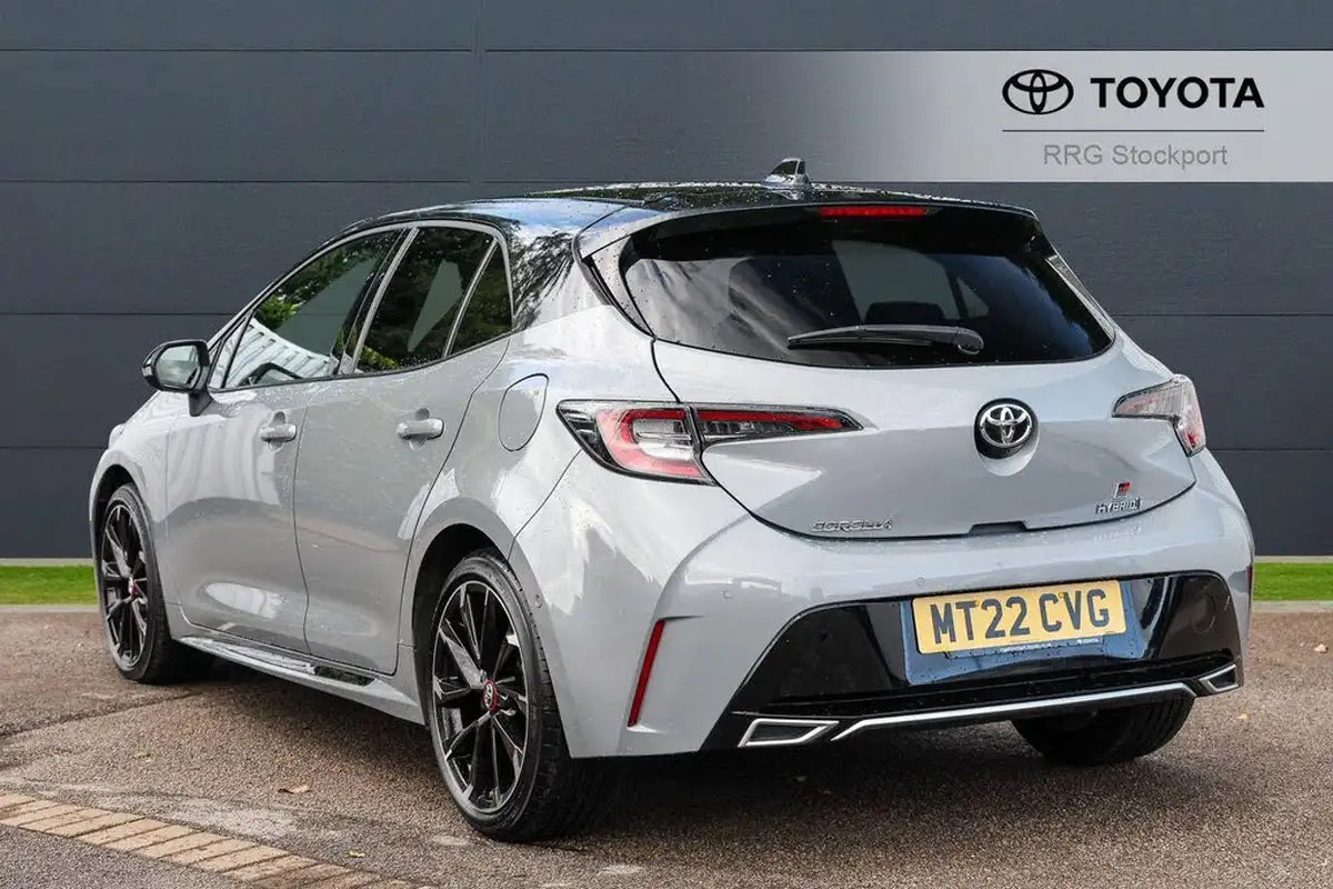 2022-toyota-corolla-20-vvt-i-gr-sport-181bhp-spare-wheel-hatchback-big-4