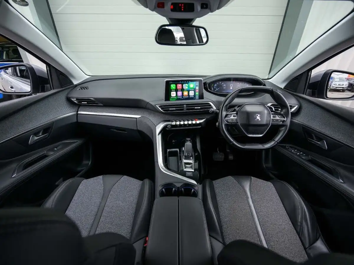2018-peugeot-3008-suv-12-puretech-allure-eat6-big-2