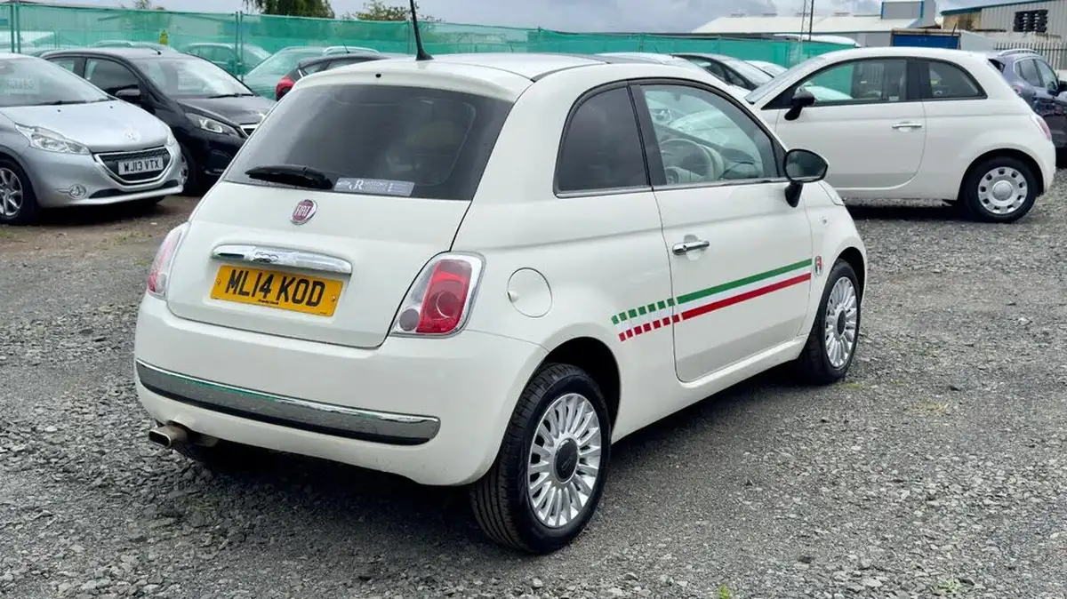 2014-fiat-500-12-lounge-ss-dualogic-big-10