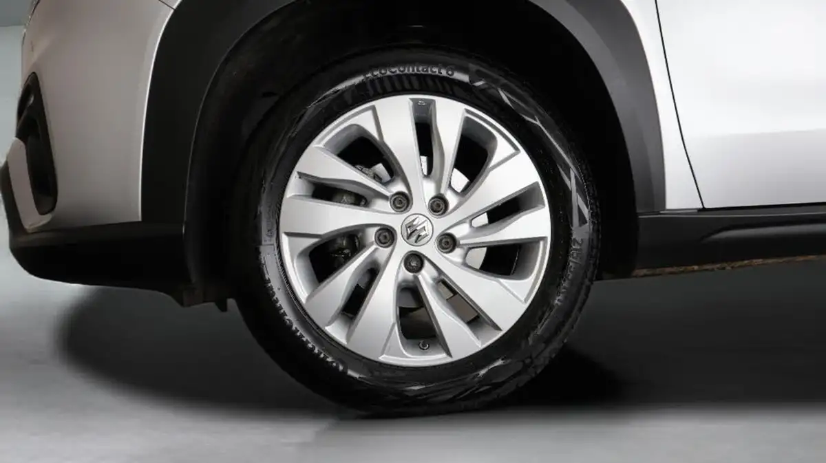 2023-suzuki-s-cross-14-boosterjet-motion-big-16
