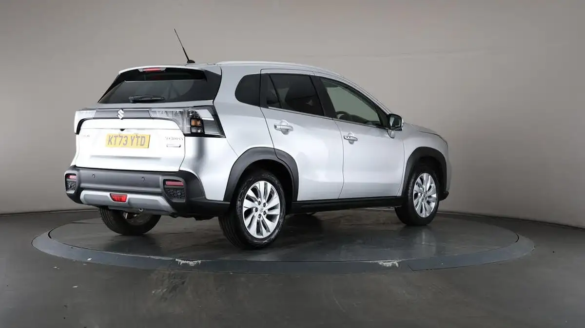 2023-suzuki-s-cross-14-boosterjet-motion-big-64