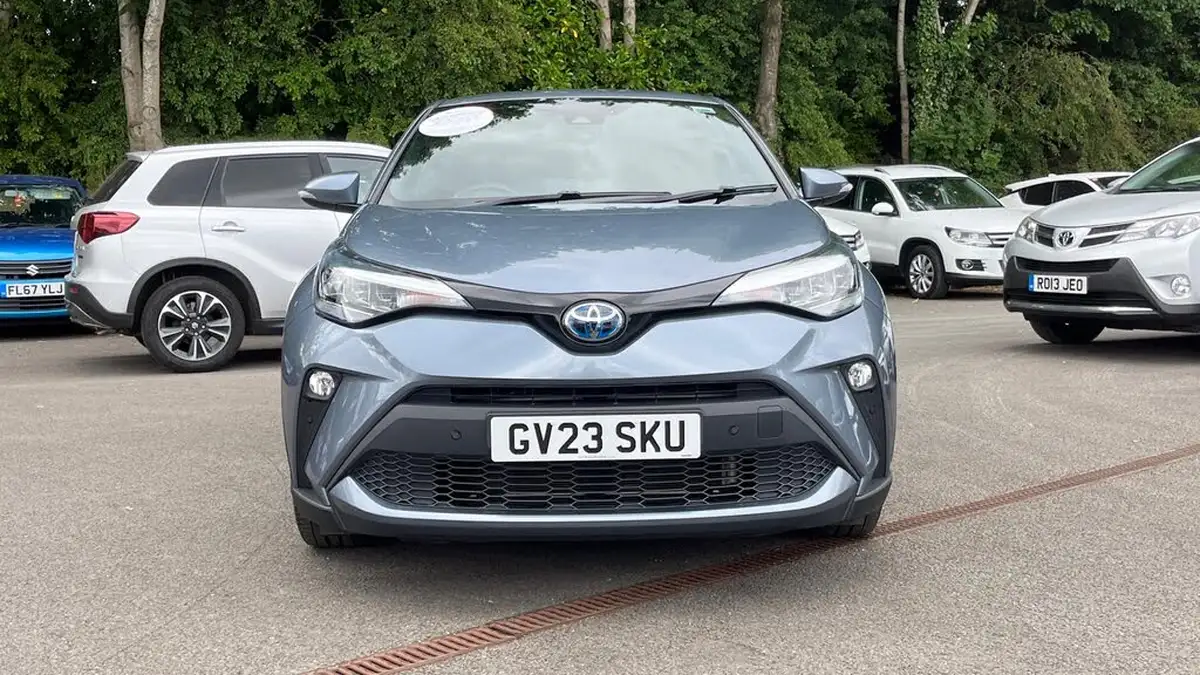 2023-toyota-c-hr-18-vvt-i-design-120bhp-big-14