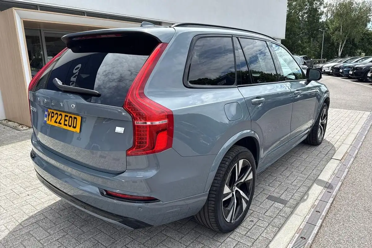 2022-volvo-xc90-20-t8-r-design-455bhp-big-7