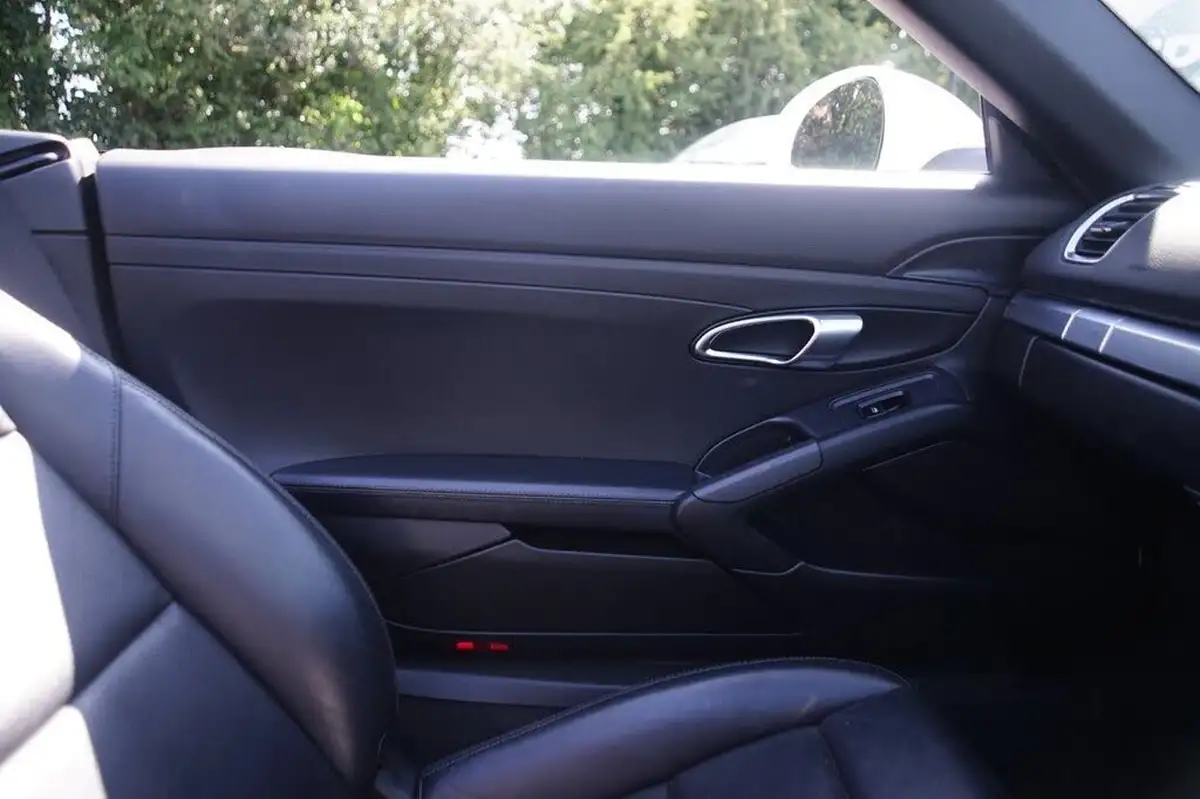 2014-porsche-boxster-s-34-pdk-big-8