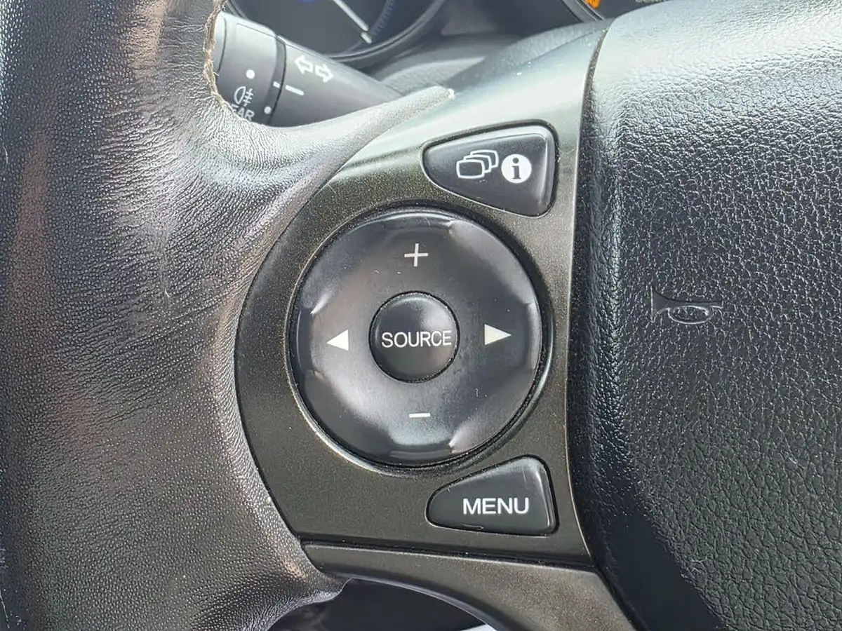 2013-honda-civic-18-ti-142ps-big-46