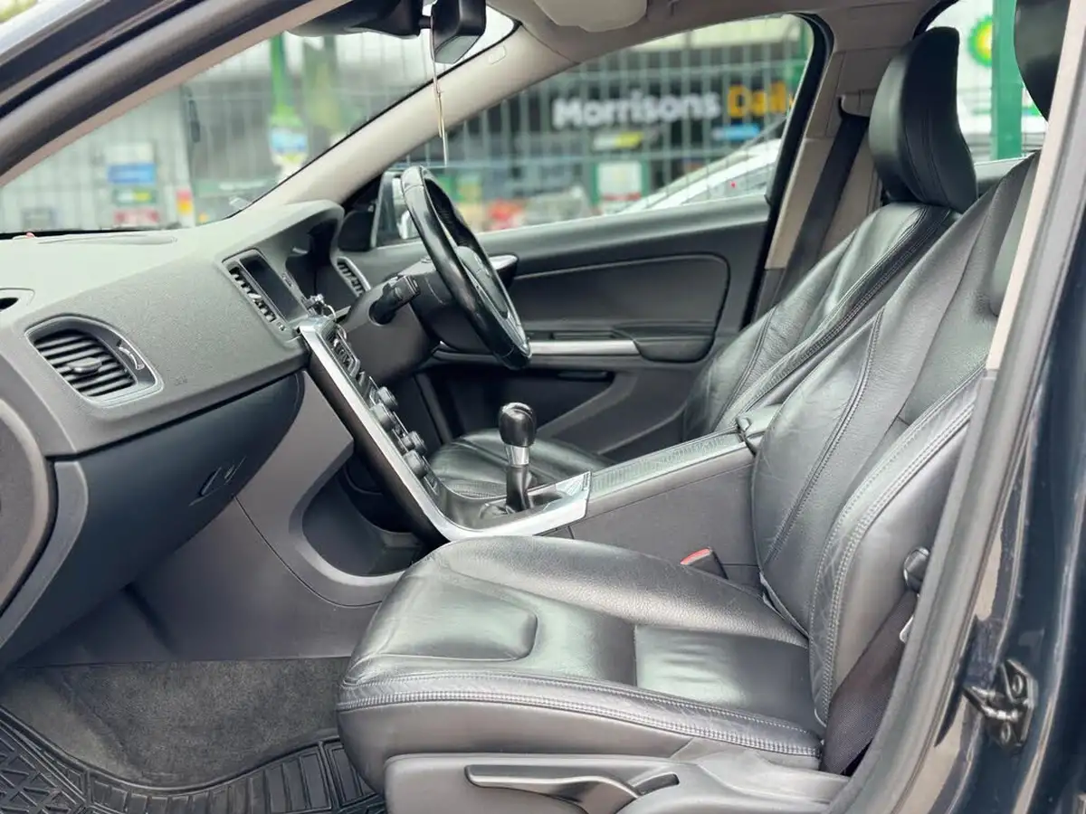 2010-volvo-s60-20td-d3-se-161bhp-1984cc-big-46