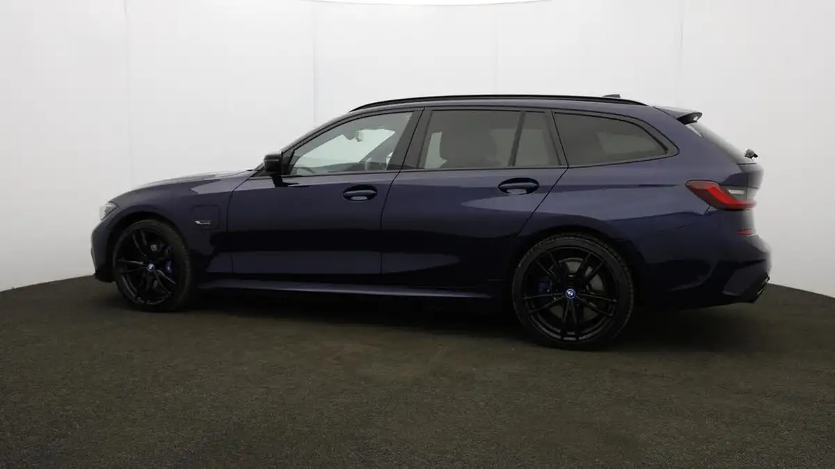 2021-bmw-3-series-20-330e-m-sport-pro-edition-touring-5d-big-69