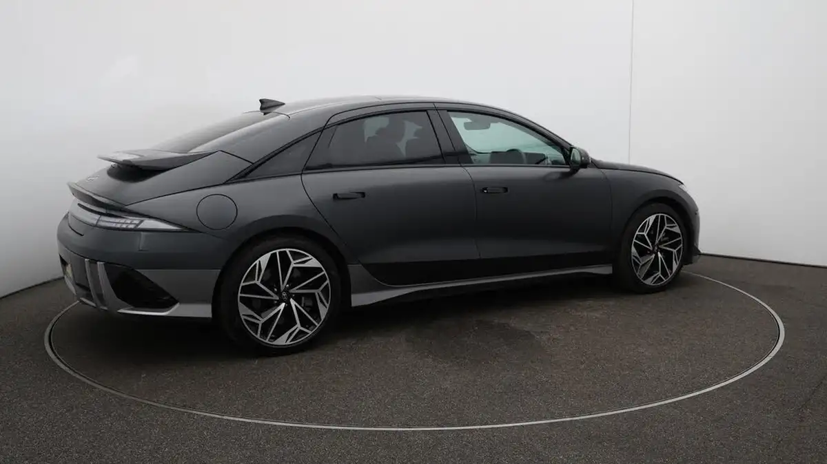 2024-hyundai-ioniq-6-e-ultimate-325ps-dual-motor-awd-big-54
