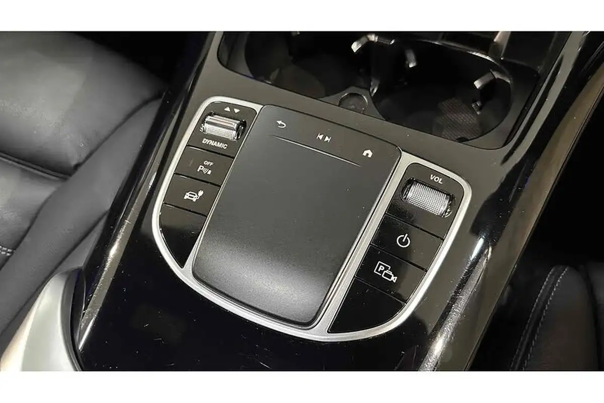2021-mercedes-benz-eqc-e-eqc-400-amg-line-premium-plus-big-48