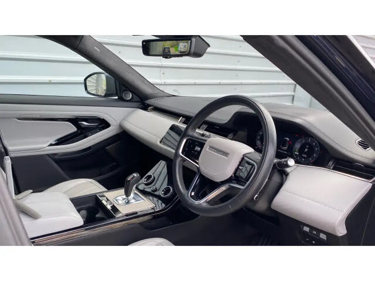 2022-land-rover-range-rover-evoque-15-p300e-autobiography-big-34