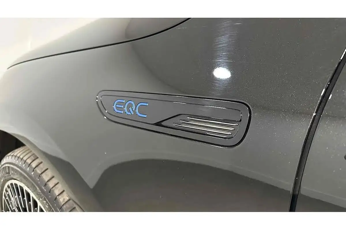 2021-mercedes-benz-eqc-e-eqc-400-amg-line-premium-plus-big-20