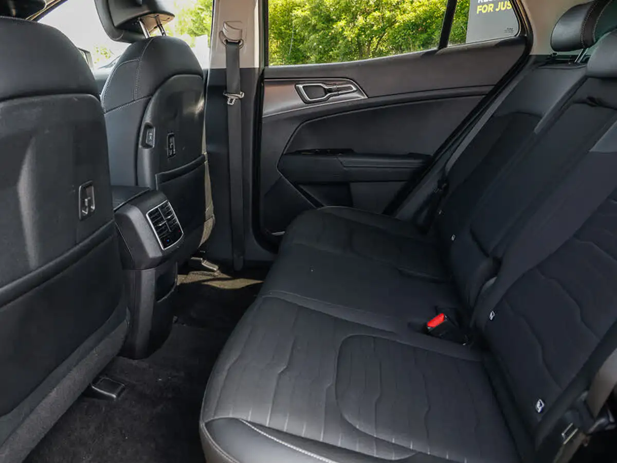 2023-kia-sportage-16-t-gdi-3-261bhp-awd-phev-auto-big-5