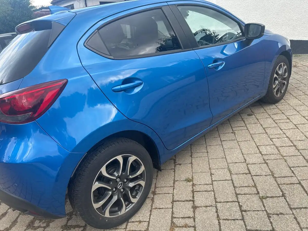 2017-mazda-mazda2-15-sport-nav-90ps-big-11
