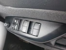 2022-toyota-yaris-cross-15-vvt-i-icon-small-16