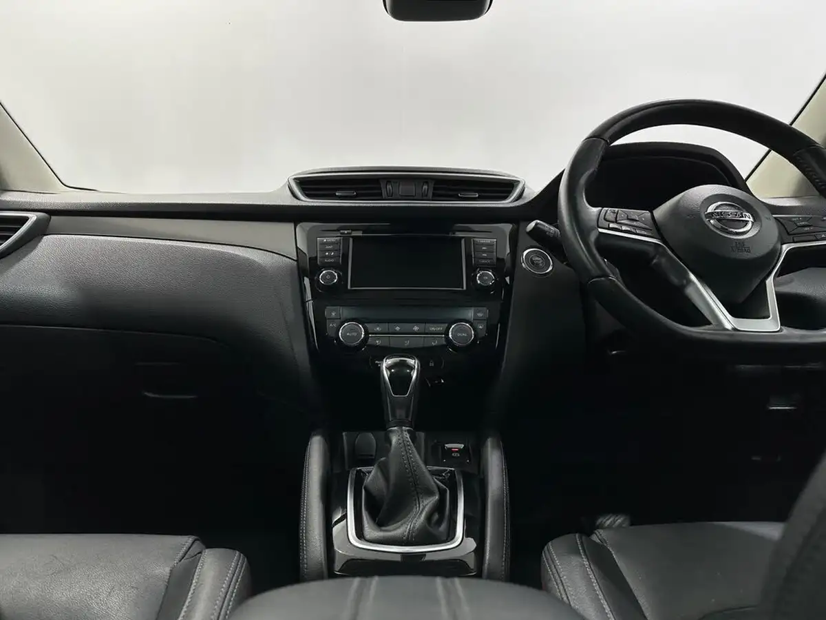 2019-nissan-qashqai-13-dig-t-tekna-160ps-dct-big-19