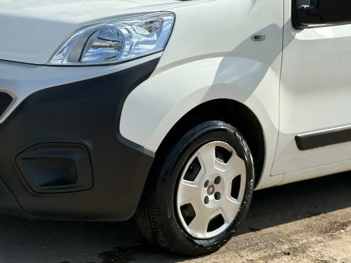 2019-fiat-fiorino-13td-cargo-tecnico-multijet-80-eu6b-big-23
