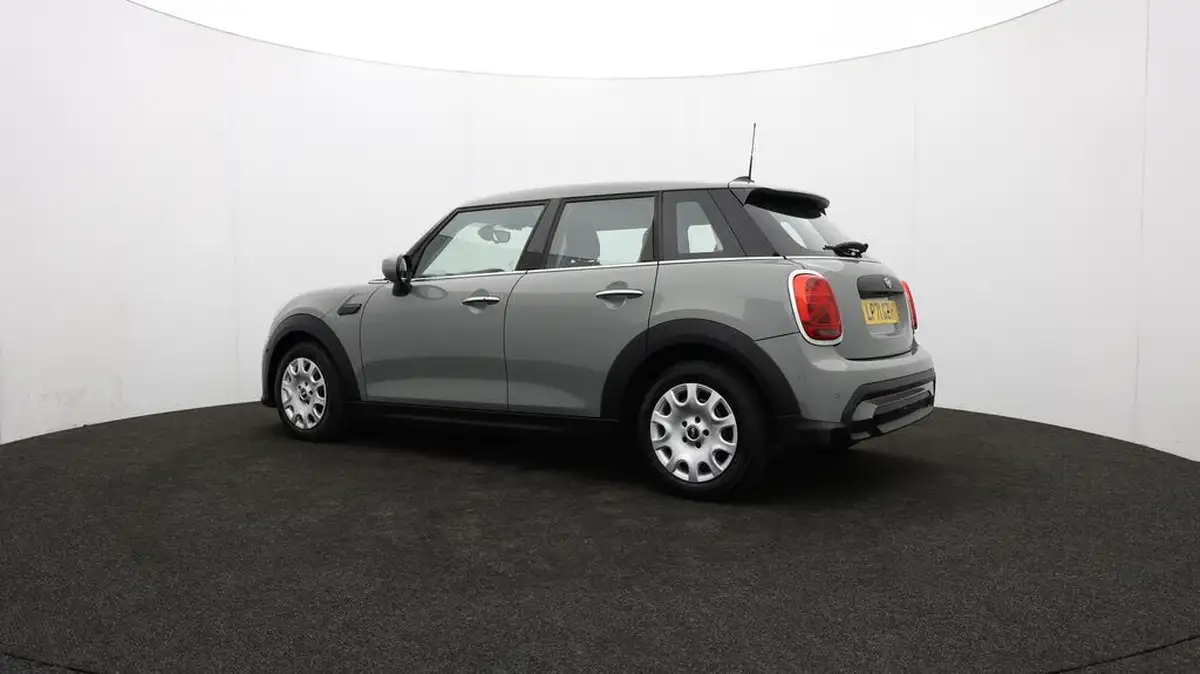 2022-mini-cooper-15-one-classic-5d-big-74