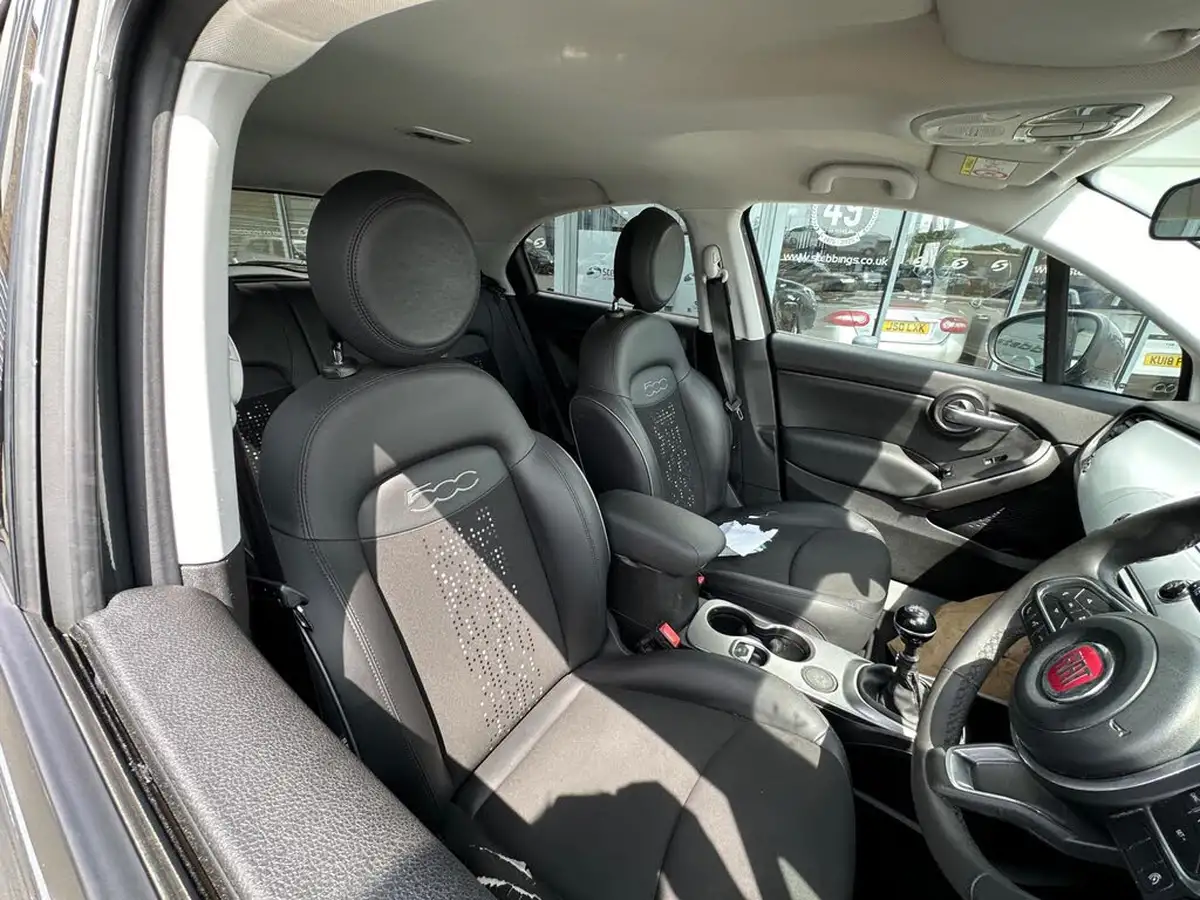 2022-fiat-500x-10-firefly-turbo-connect-big-3