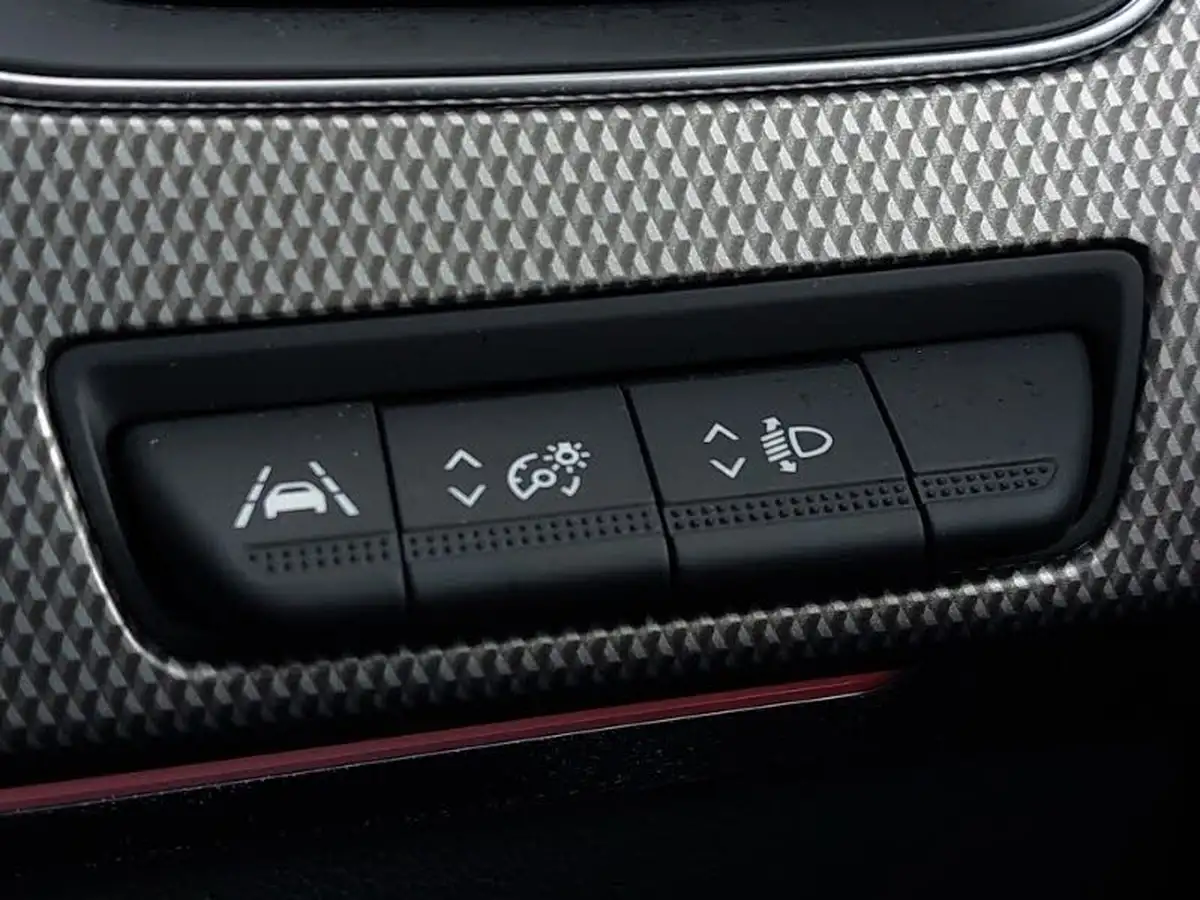 2022-renault-arkana-13-tce-s-edition-big-18
