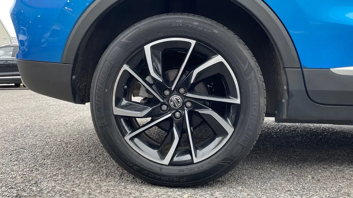 2022-mg-zs-suv-15-vti-tech-exclusive-big-18