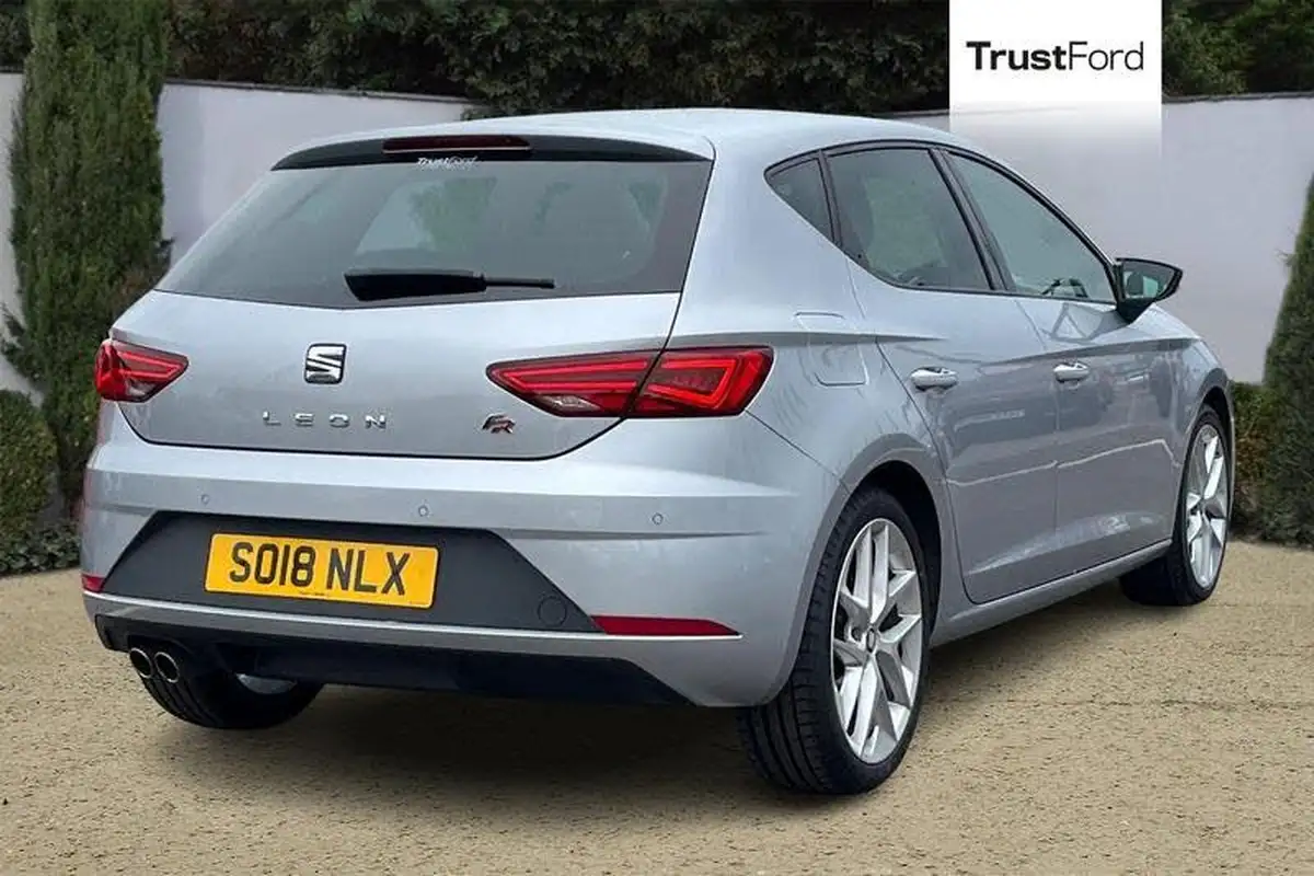 2018-seat-leon-14-tsi-fr-technology-hatchback-5d-big-3