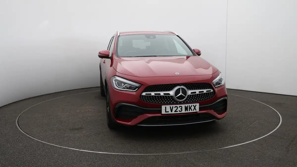 2023-mercedes-benz-gla-class-13-gla-200-amg-line-executive-station-wagon-big-41