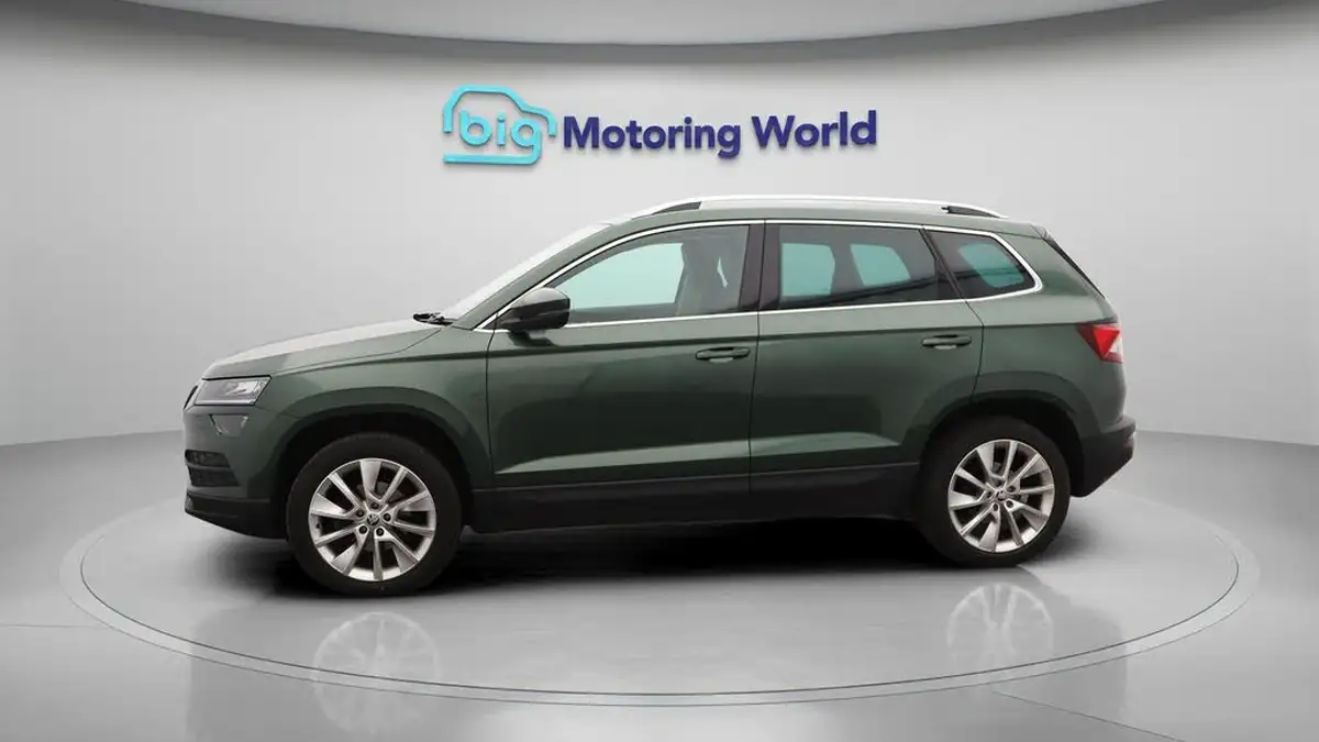 2019-skoda-karoq-15-tsi-se-l-dsg-big-4