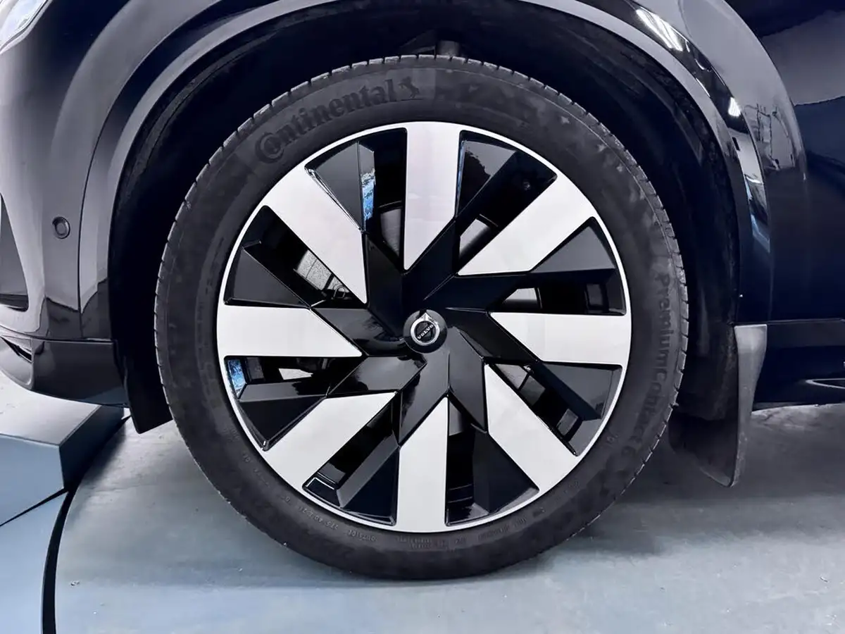 2024-volvo-xc90-20-t8-ultra-dark-big-58