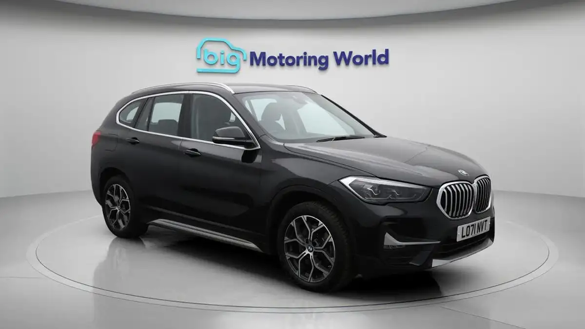 2021-bmw-x1-20-sdrive20i-xline-big-1