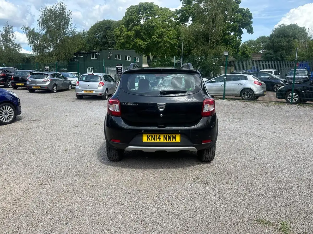 2014-dacia-sandero-stepway-15d-laureate-big-8