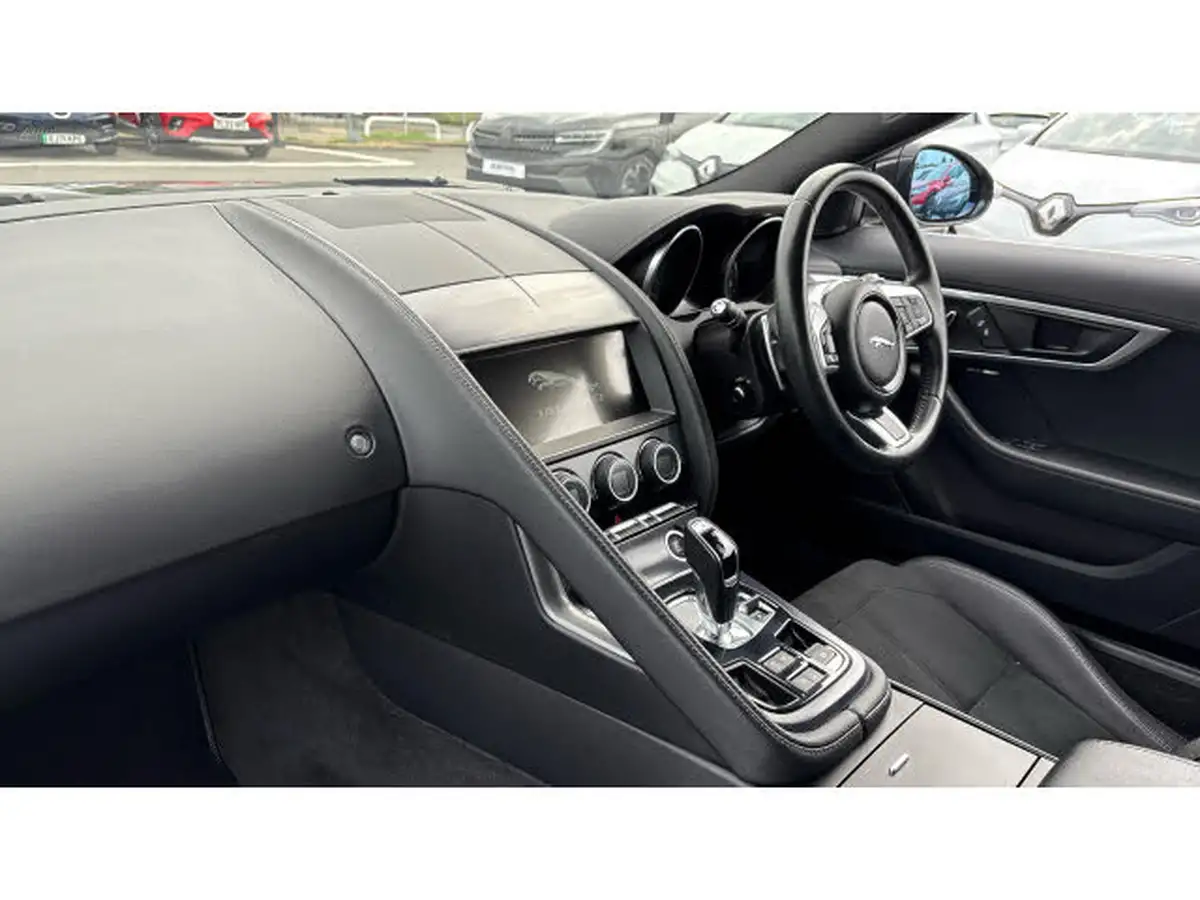 2019-jaguar-f-type-20-i4-r-dynamic-ss-coupe-big-8